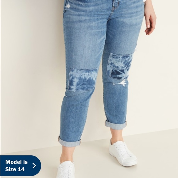 Mid-rise Boyfriend Jeans - Picture 3 of 3